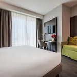 Ih Hotel 4*
